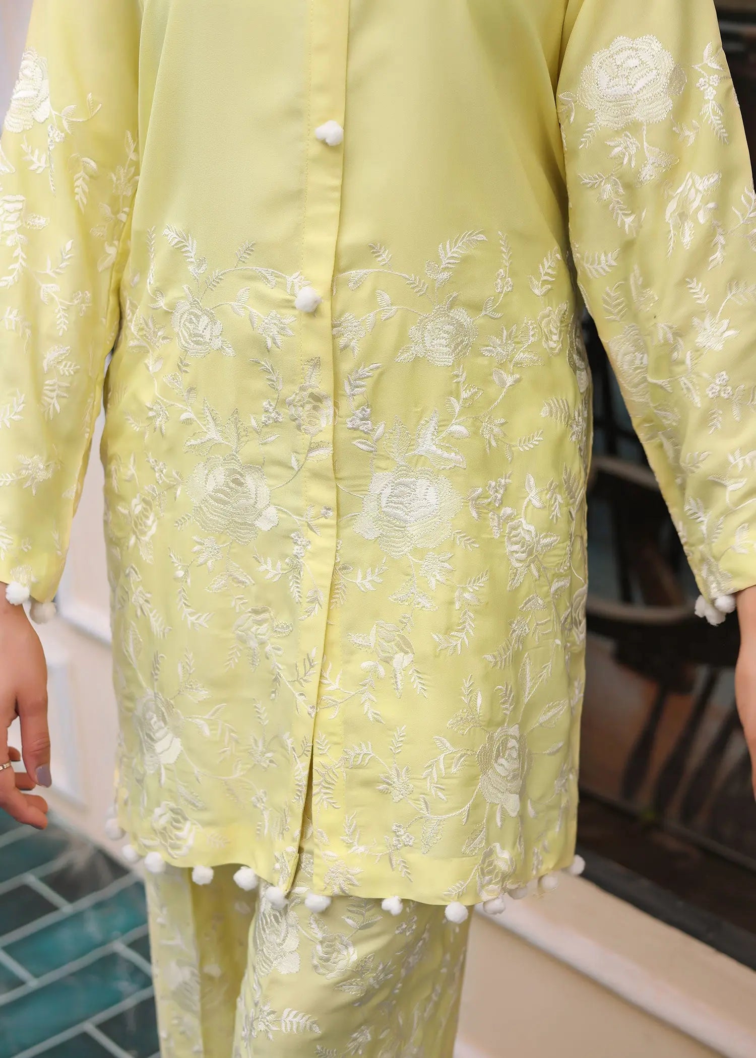 Pakistani Lemon Yellow Embroidered Georgette Salwar Kameez (2-Piece) - Image 4