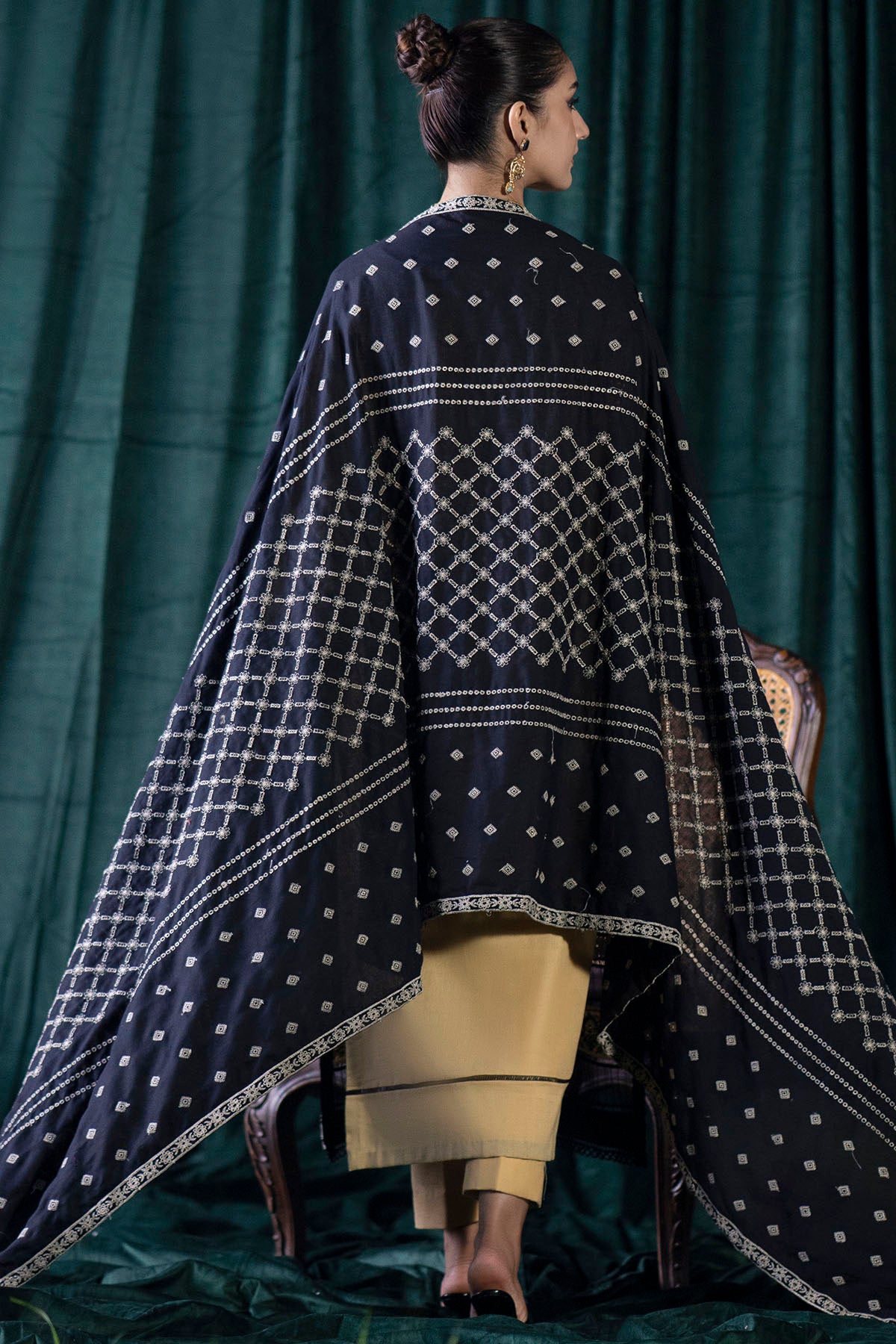 Pakistani Mustard & Black Schiffli Embroidered Khaddar Suit (3-Piece) - Image 4