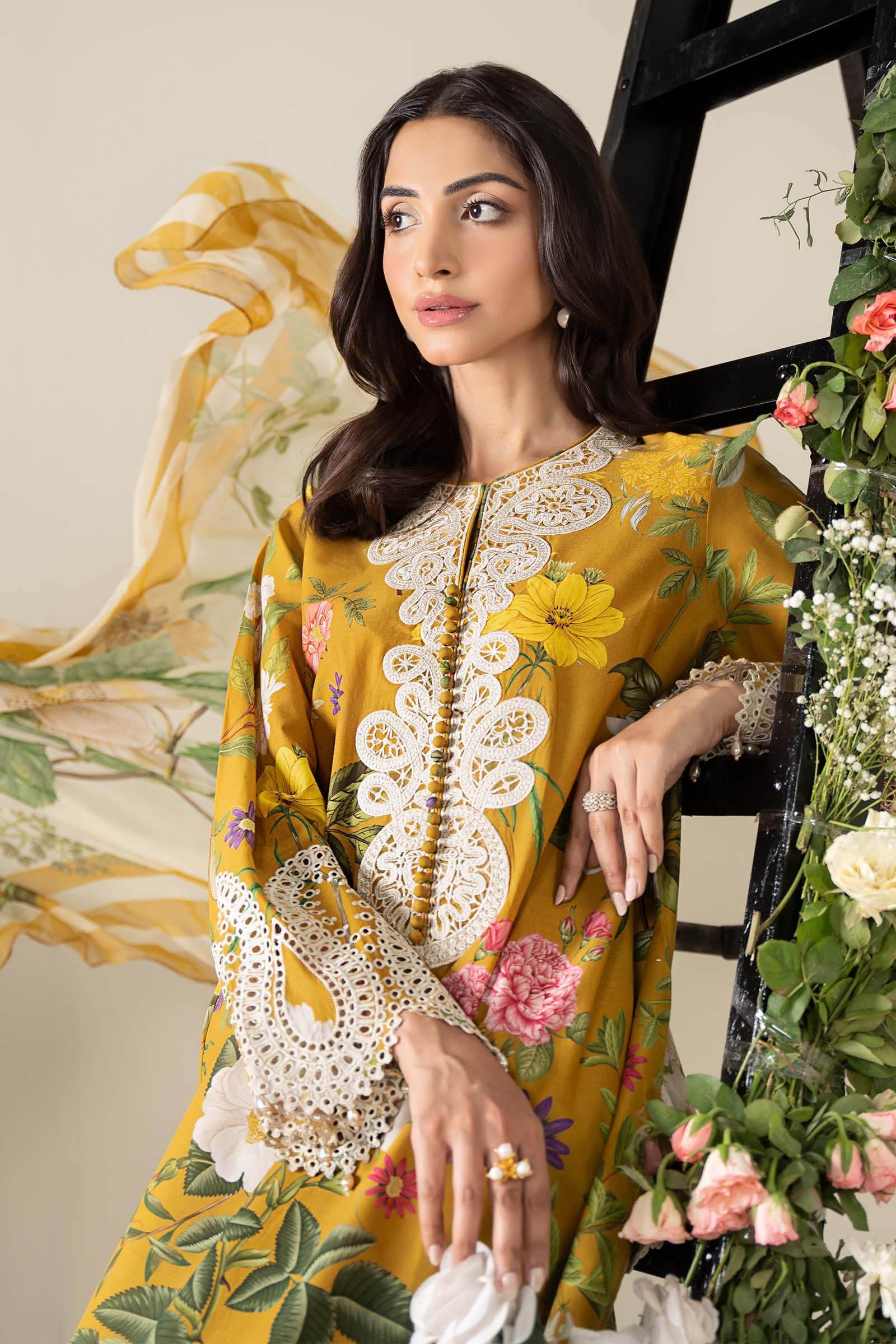 Pakistani Mustard Embroidered Lawn 3-Piece Suit - Image 3