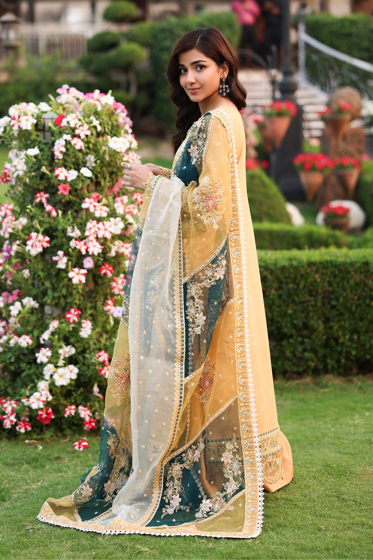 Pakistani Mustard Embroidered Lawn & Organza 3-Piece Suit - Image 2
