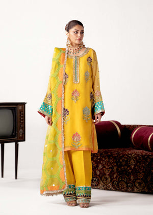 Pakistani Yellow Naqshi & Gotta Embroidered Organza Salwar Kameez (3-Piece) - Image 2