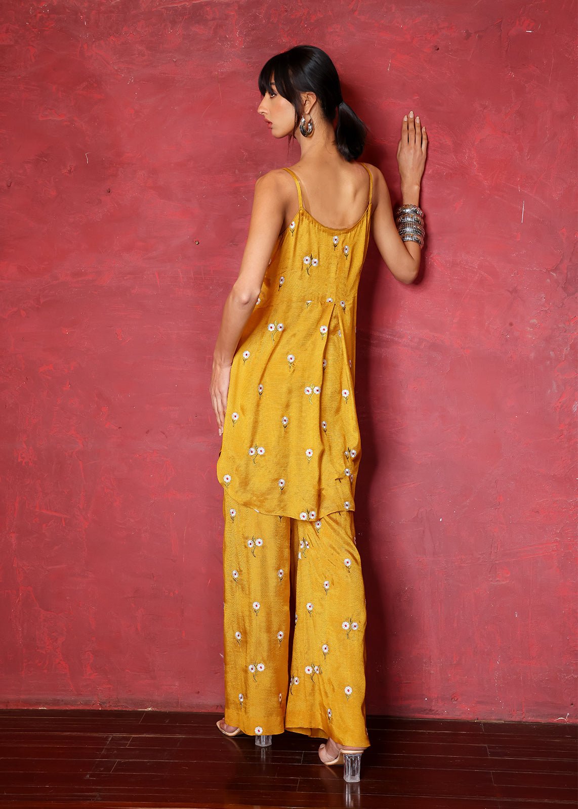 Yellow Chikan Embroidered Raw Silk Kurta (2-Piece) - Image 4