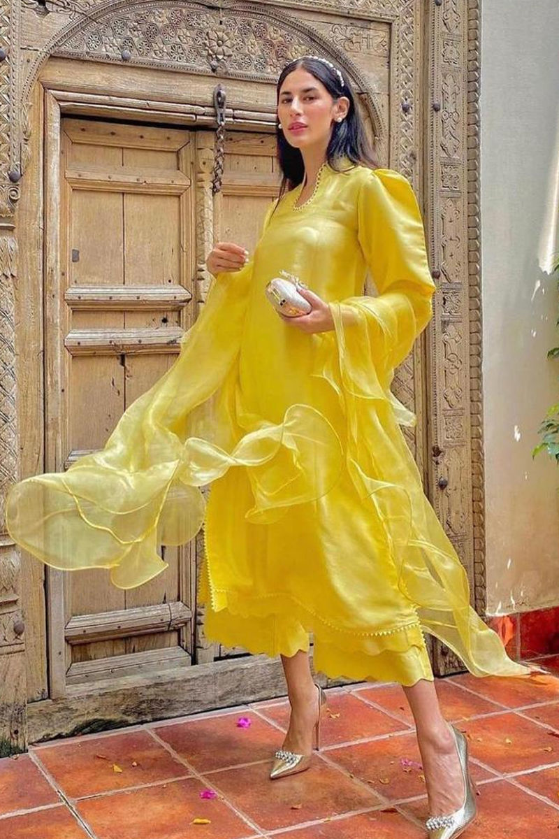 Pakistani Sunshine Yellow Raw Silk Salwar Kameez (2-Piece) - Image 2