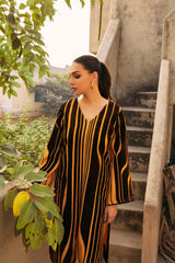 Pakistani Marigold Velvet Appliqué Raw Silk Salwar Kameez (2-Piece) - Image 6