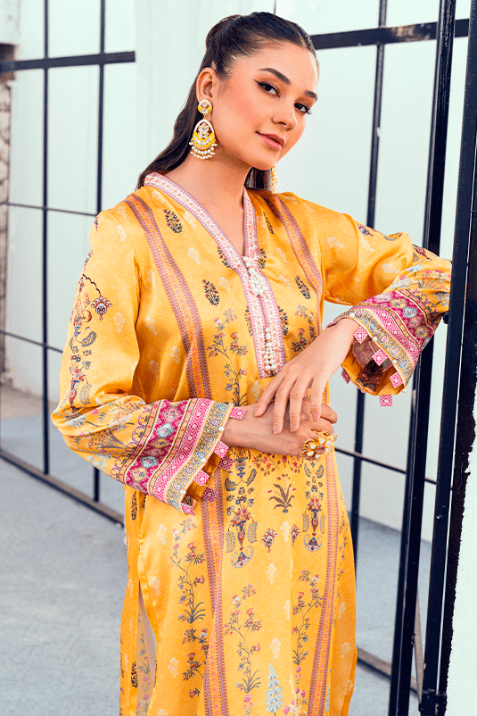 Yellow Printed Shamoz Silk Kurta (2-Piece) - Image 4