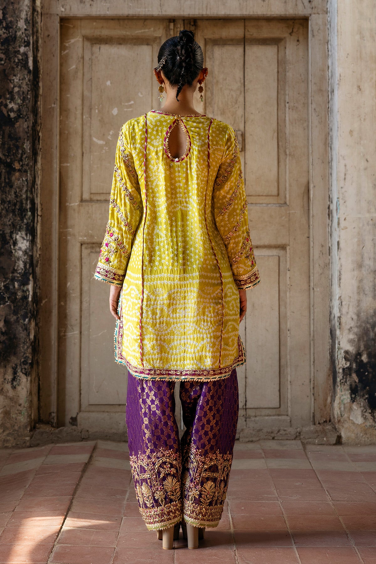 Pakistani Yellow Chunri Silk Kameez with Purple Zari Shalwar (2-Piece) - Image 3