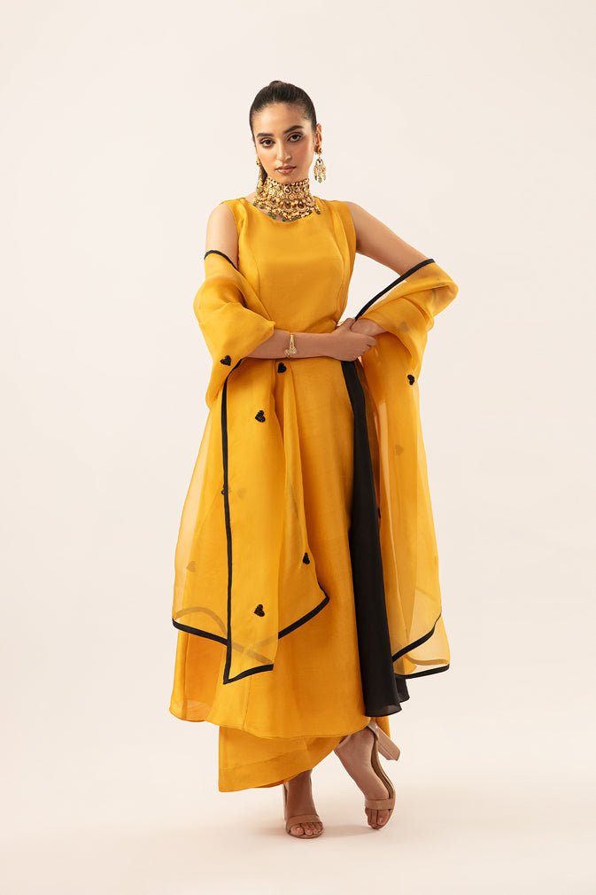 Pakistani Mustard & Black Pure Silk Salwar Kameez (3-Piece) - Image 6