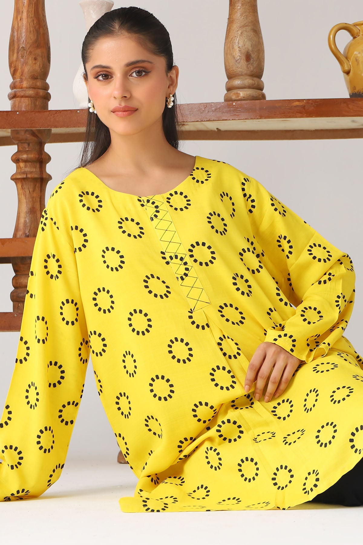 Pakistani Yellow Digital Printed Slub Linen Shirt (1-Pc) - Image 3
