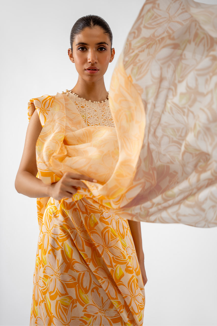 Pakistani Citrus Aari Embroidered Khaddi Silk Saree (2-Piece) - Image 4