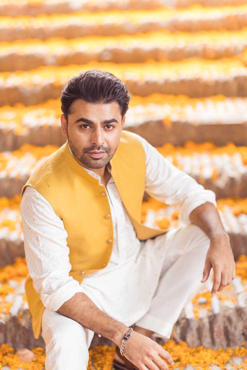 Yellow Self-Printed Waistcoat Kurta Set (3-Piece) - Image 5