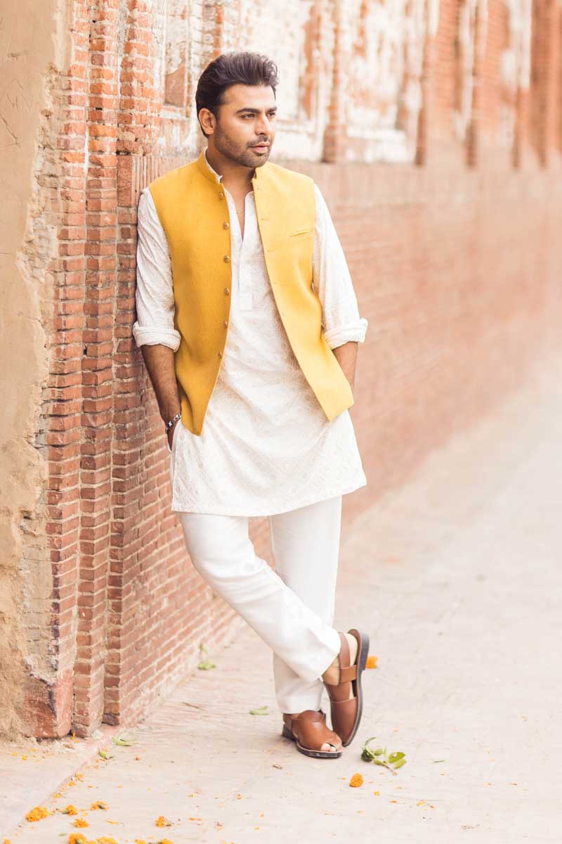 Yellow Self-Printed Waistcoat Kurta Set (3-Piece) - Image 7